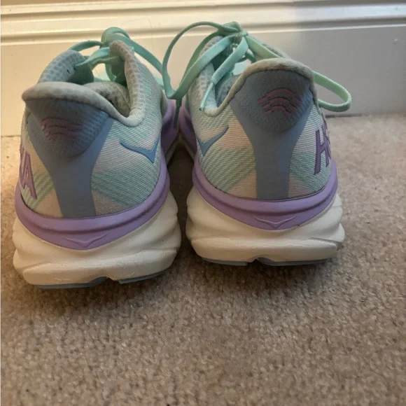 Hoka Clifton 9 Sunlit Glow/Lilac Mist - Picture 3 of 5